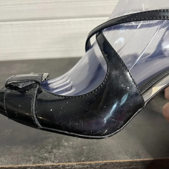 burberry patent leather slingback heels - Picture 6 of 8